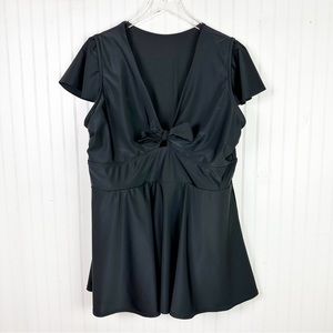 3X TORRID FLUTTER SLEEVE SKATER SWIM DRESS BLACK